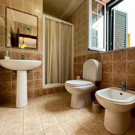 Casa Castenda Hotel *